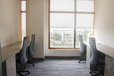 Coworking-Space-Near-Huda-City-Centre-08