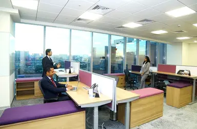The-Executive-Centre-in-Raidurg-16