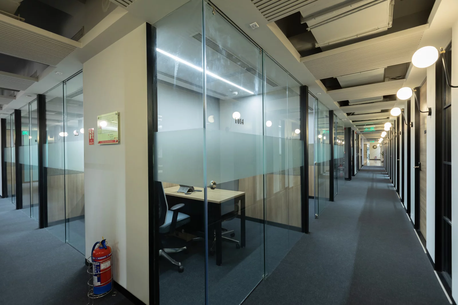 Corporatedge-in-Connaught-Place-06
