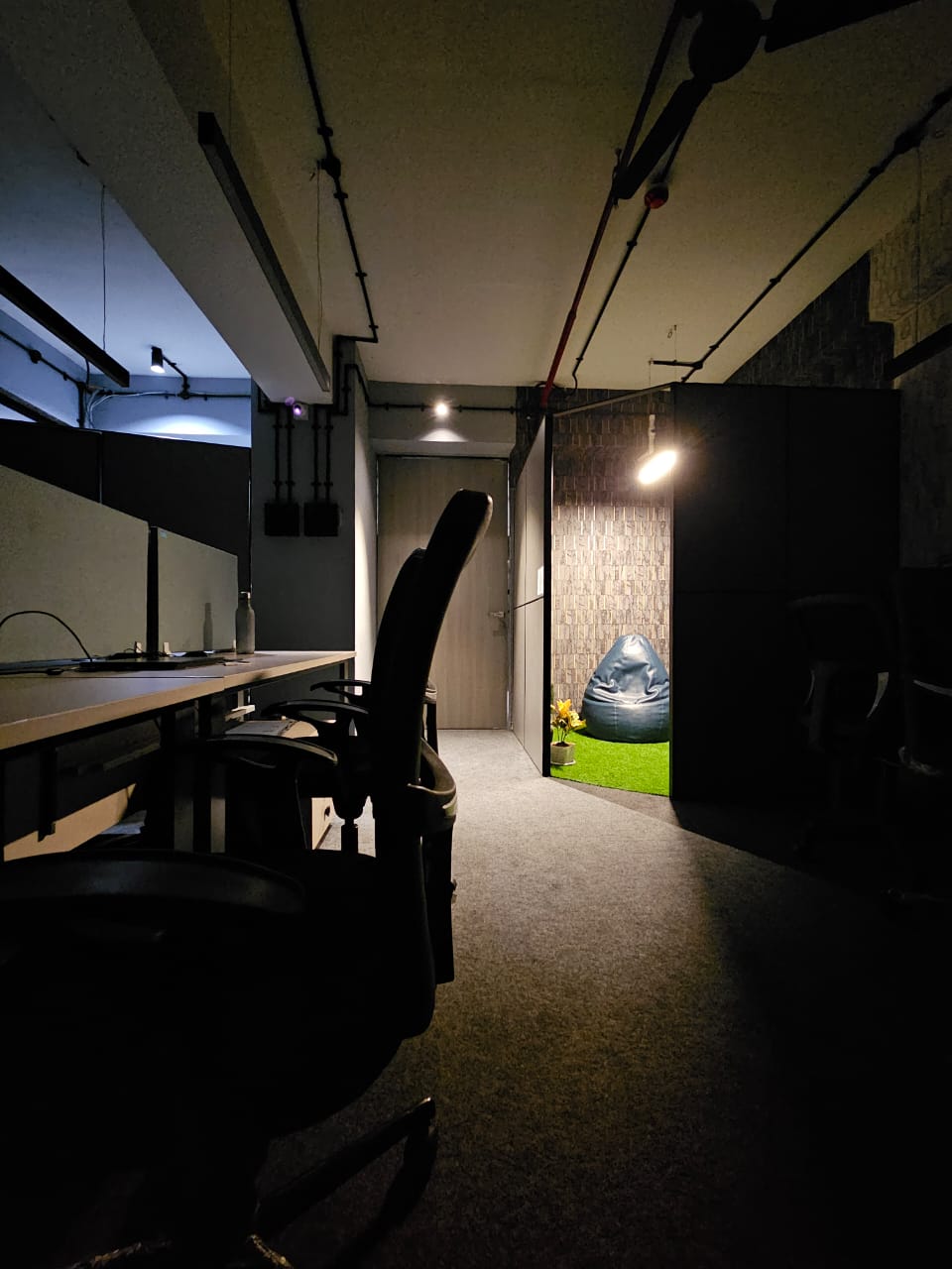 COZONE CO-WORKING SPACE at Mota Varachhaa