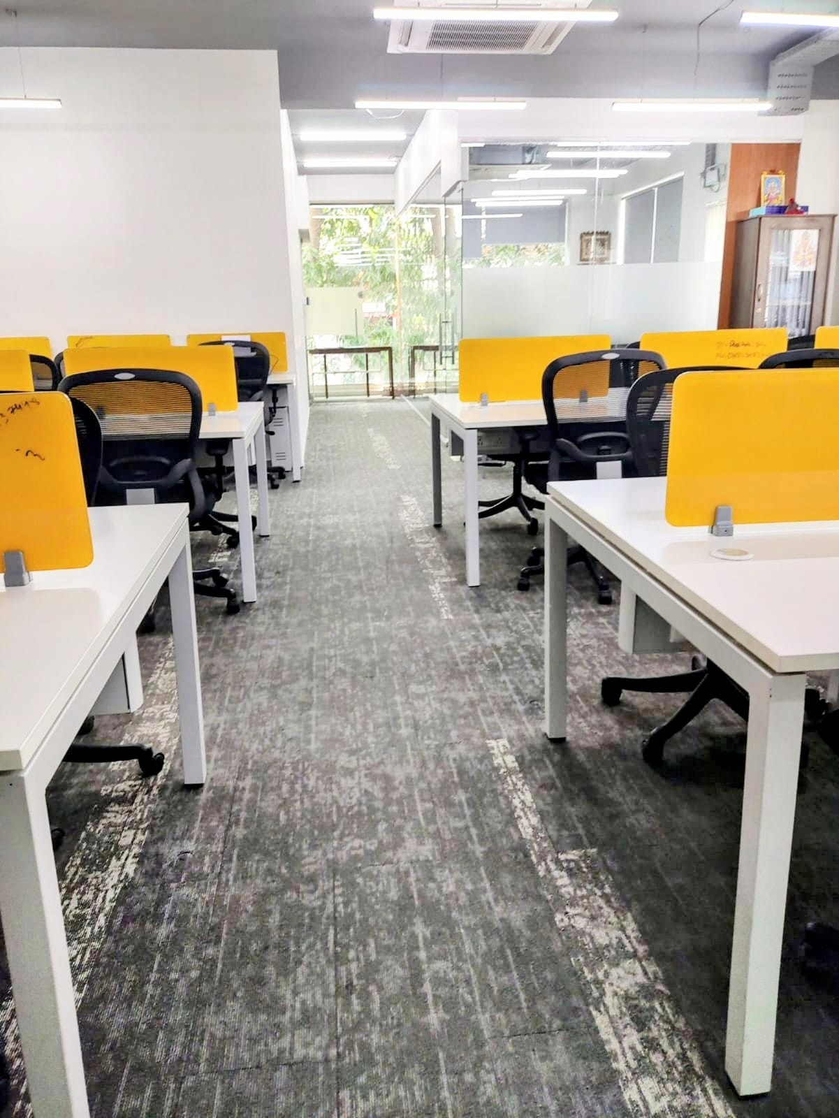 DeskHub