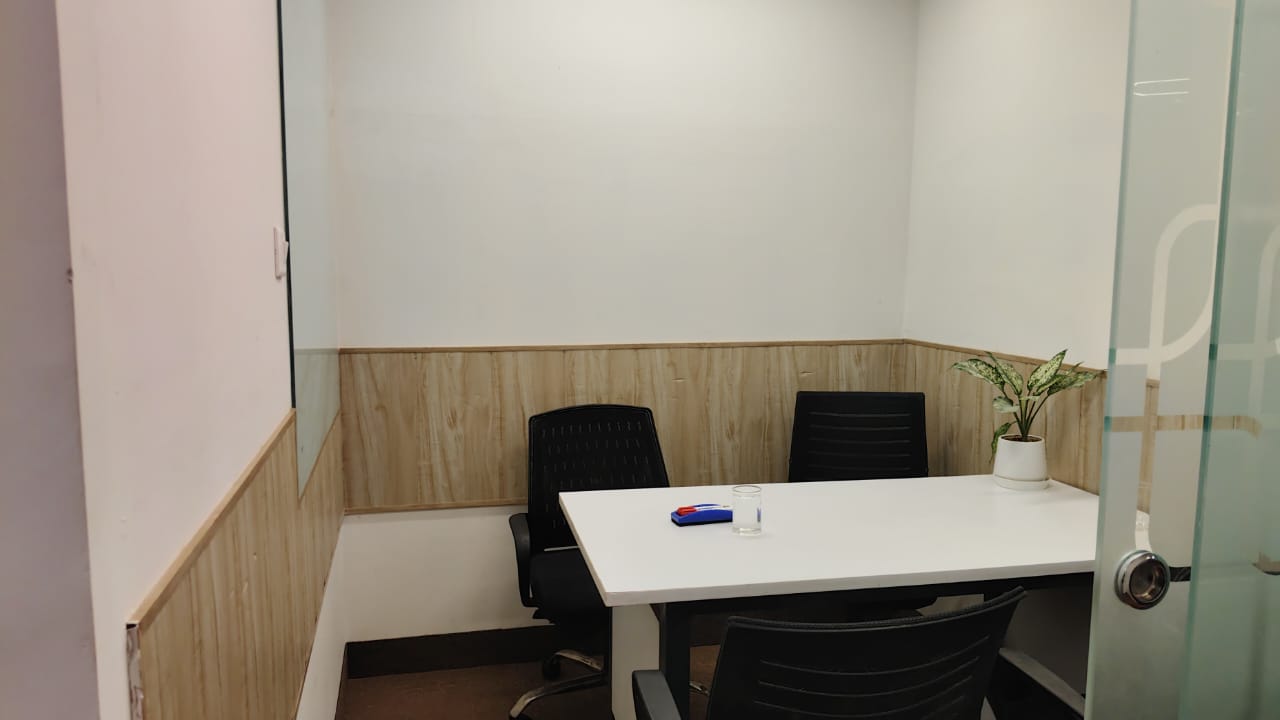 DESKPLAZA at Sector 50
