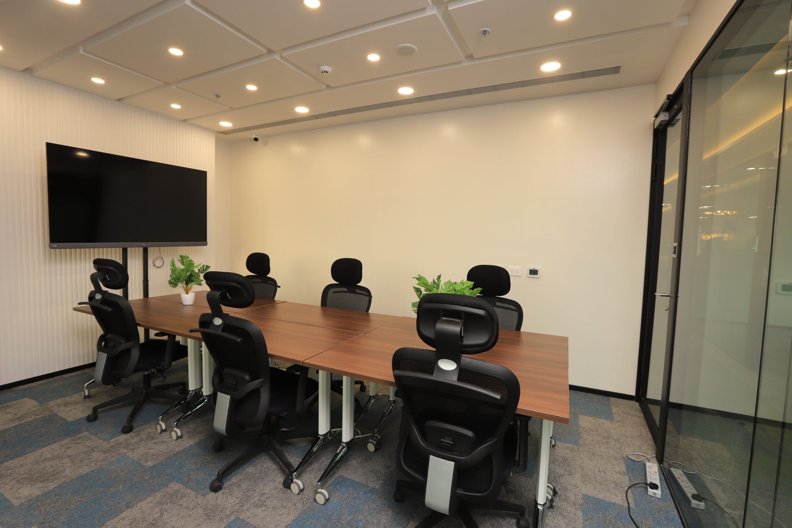8-Seater-meeting-room