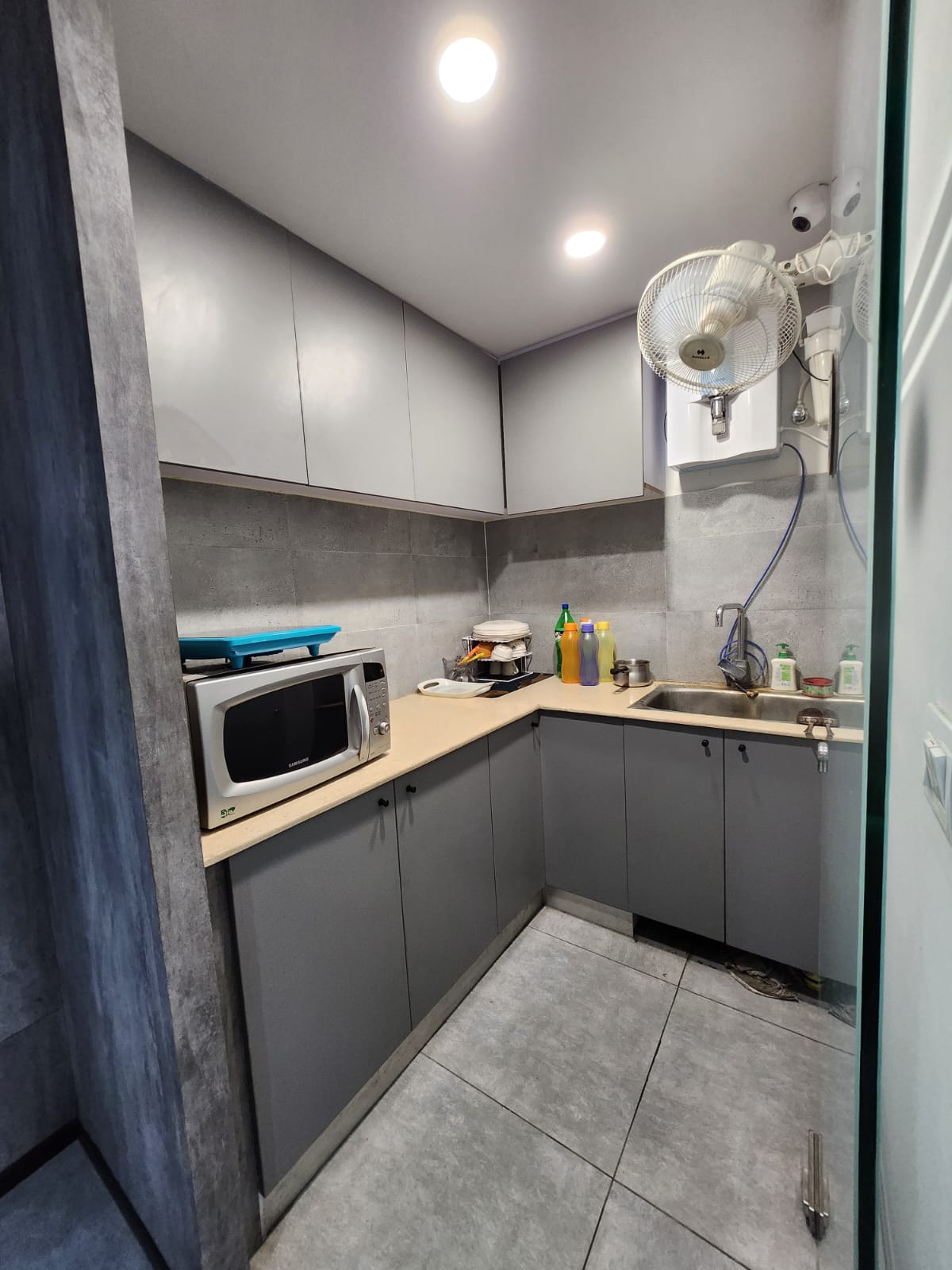 1732522490pantry1
