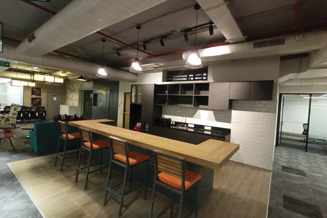 IndiQube Vatika in Golf Course Rd