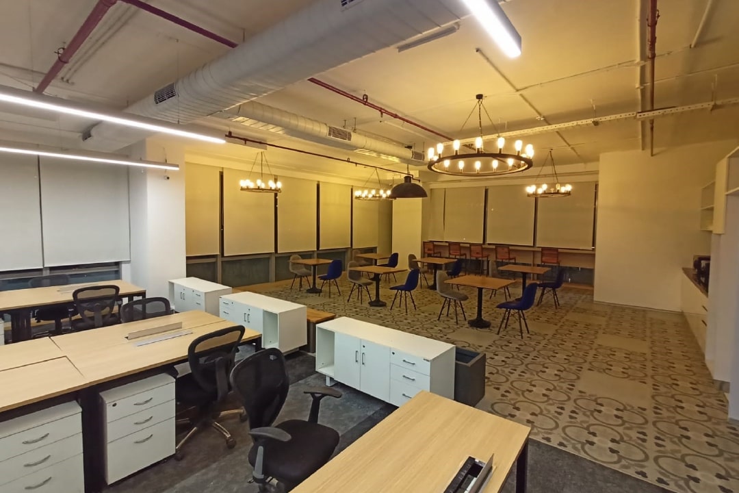 IndiQube Vatika in Golf Course Rd
