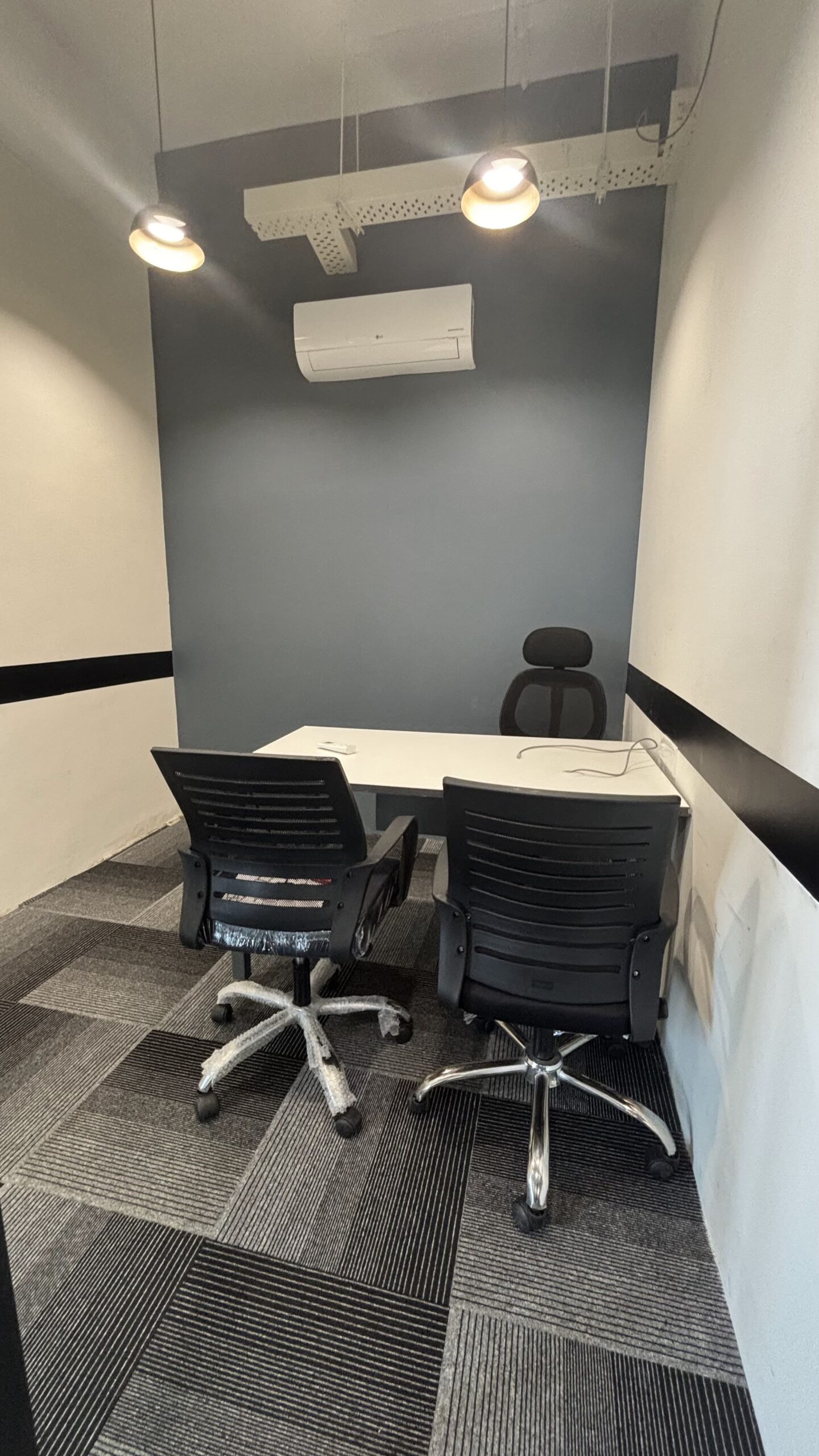 Kursi Co-work at Raipur