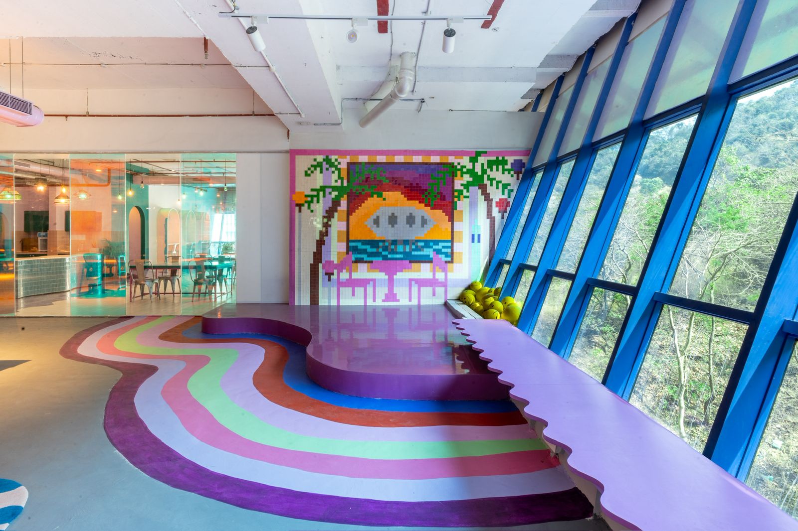 OF10 COWORKING SPACES window office