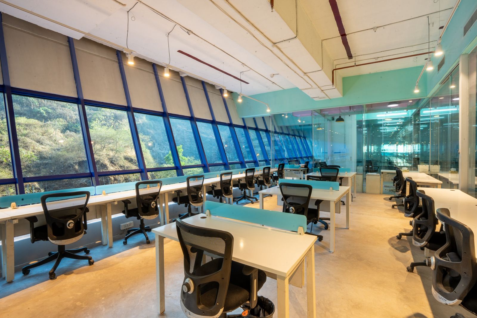 OF10 COWORKING SPACES window office