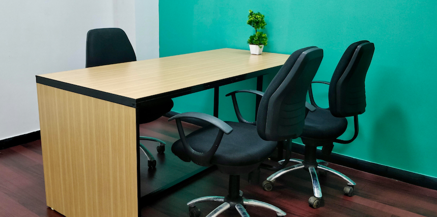 R Worksquare in MP Nagar