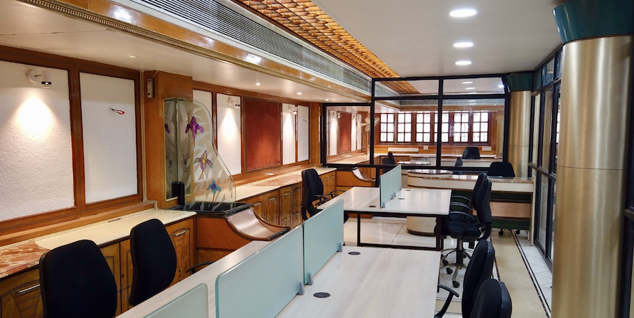 R Worksquare in MP Nagar