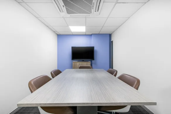 Regus-in-Topsia-11