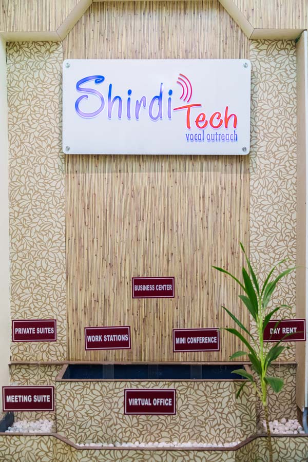 SHIRDITECHNOLOGY_in_THOUSAND_LIGHTS - 01