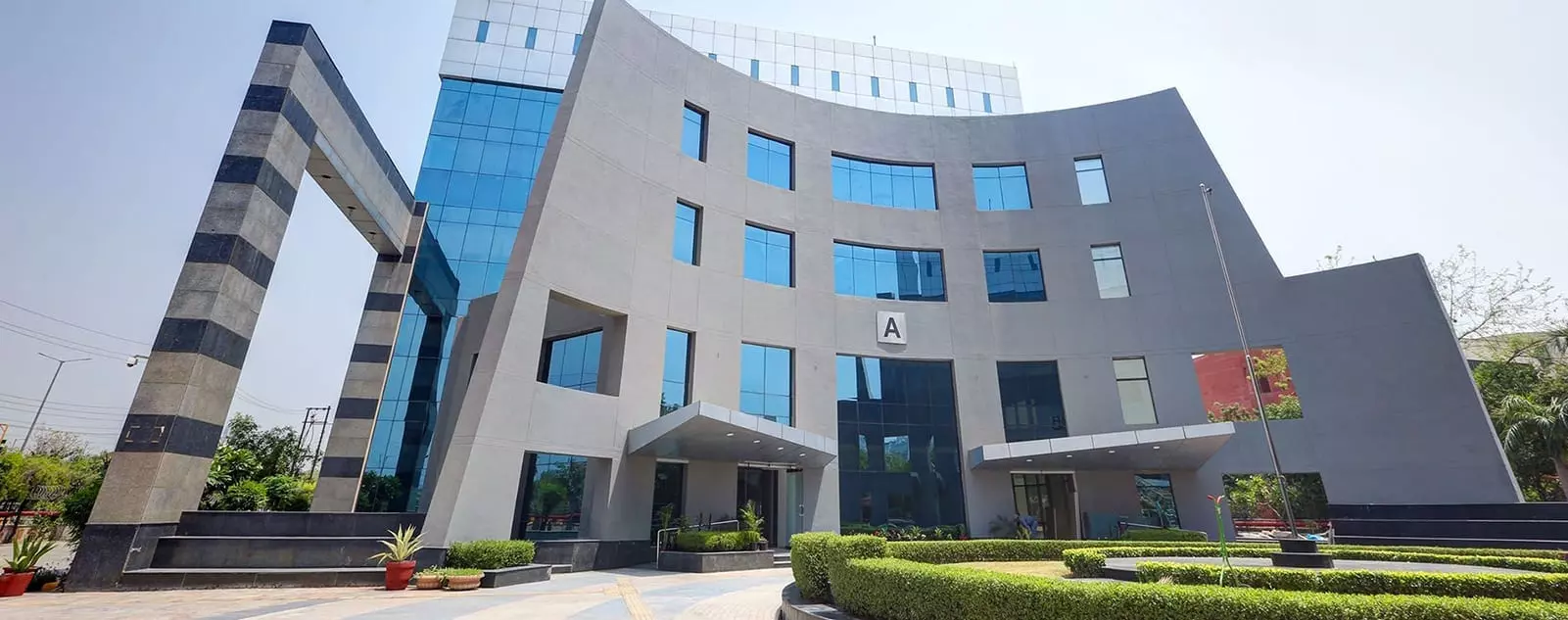 Smartworks Corporate Park in Sector 125