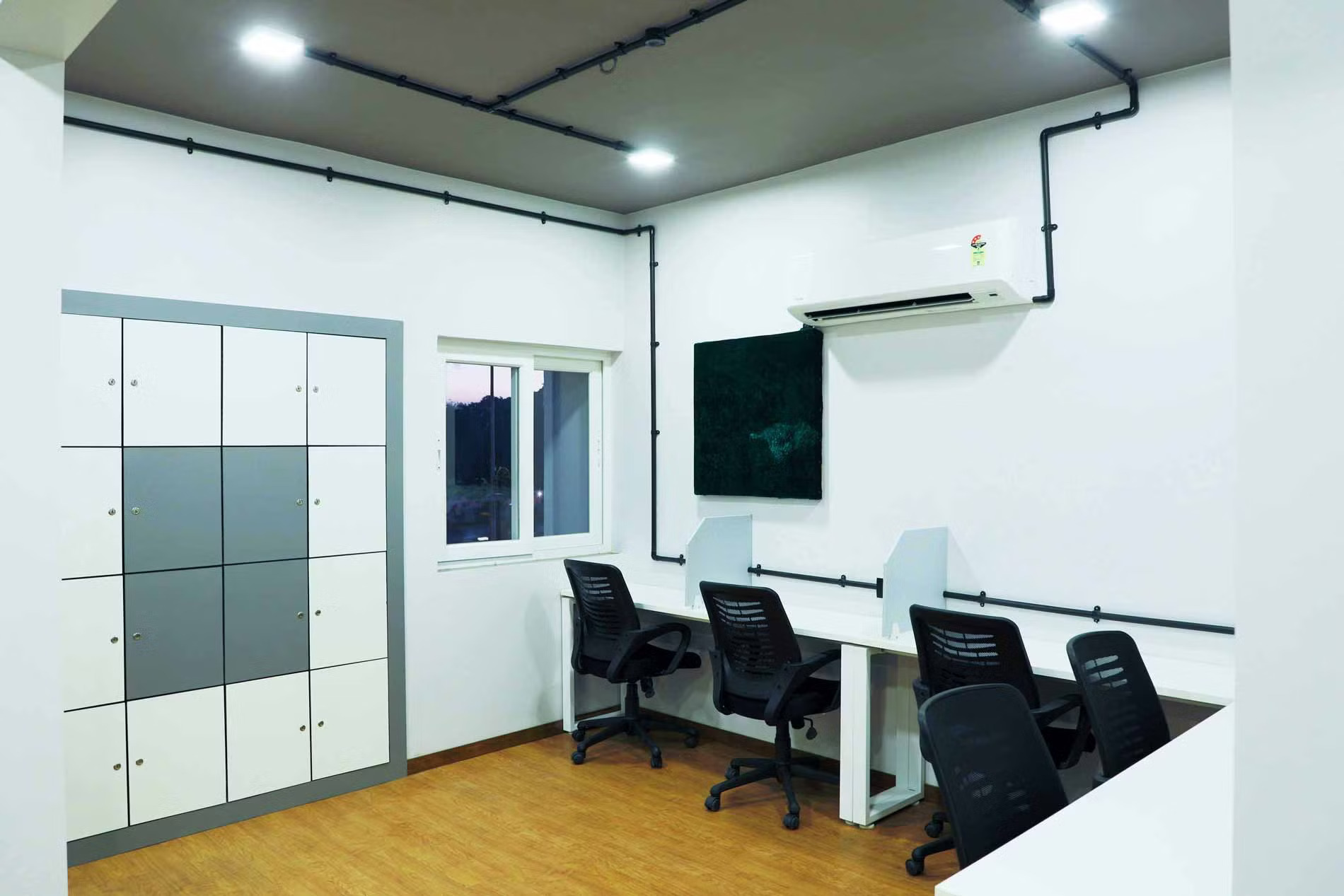Space Lounge in Majura Gate