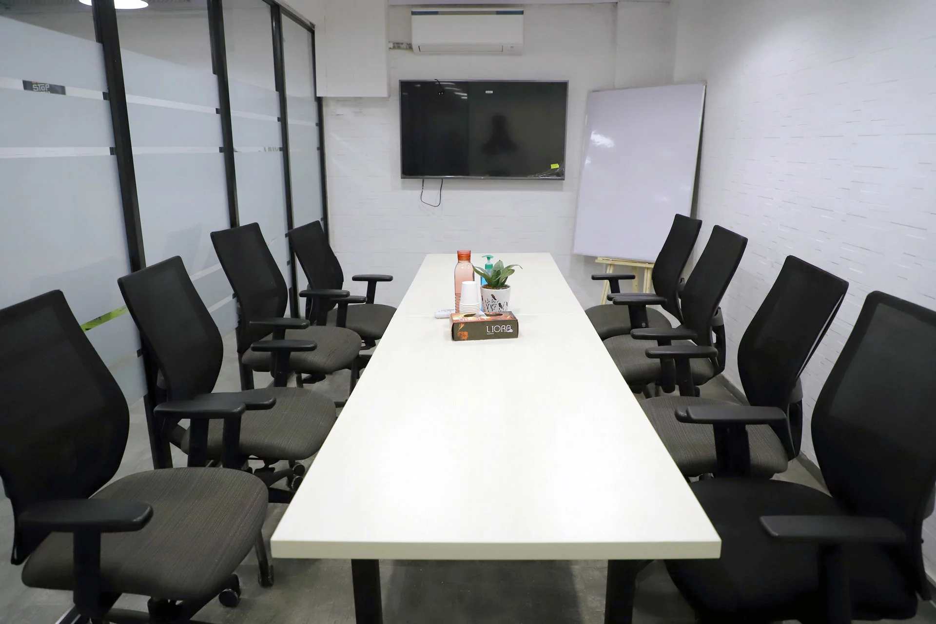 Springhouse Coworking SHDL002 in Janakpuri