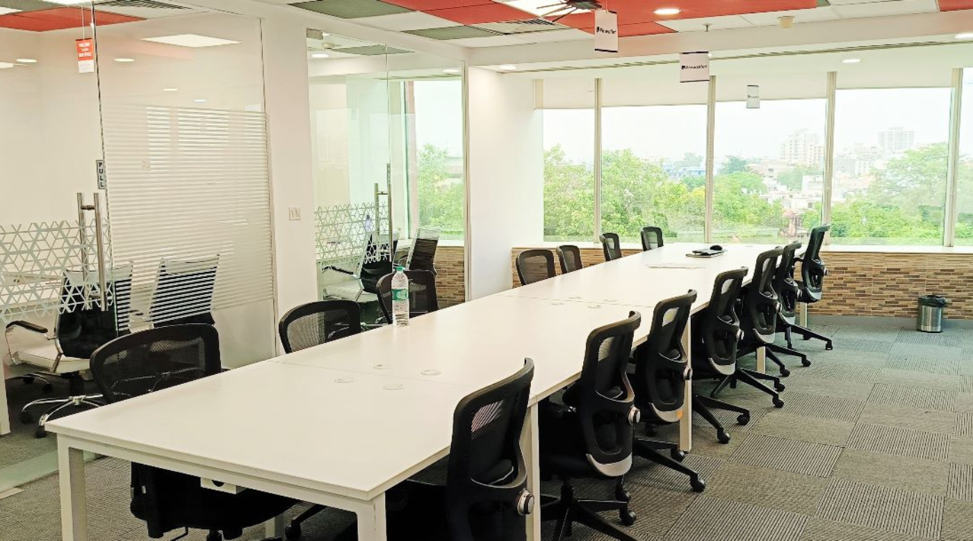The-Office-Pass-in-Sector39-04