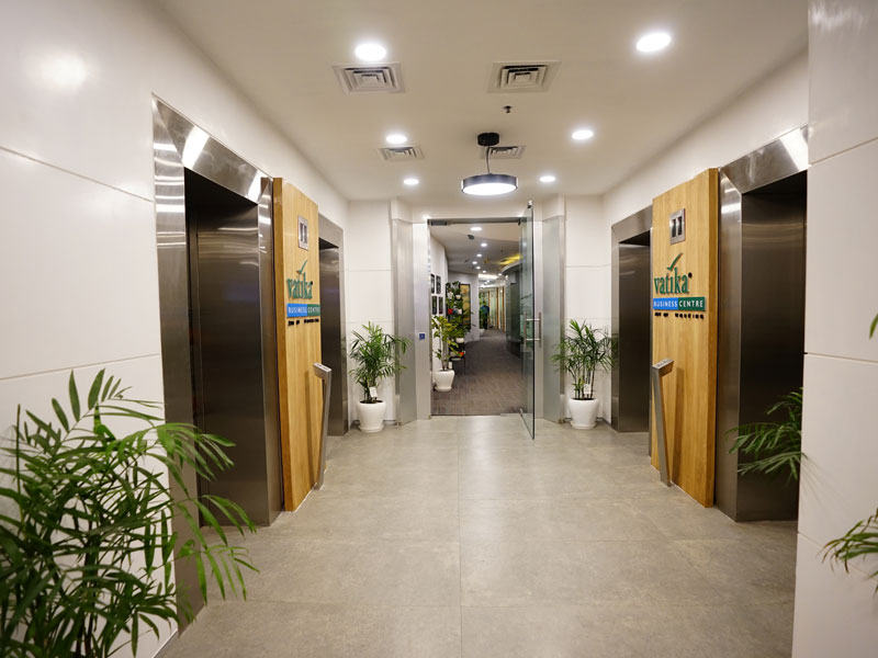 Vatika Atrium 1 in Golf Course Road