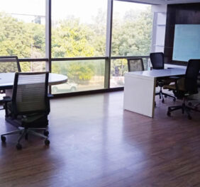Furnished office spa...
